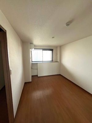 【洋室】 | メゾンアラモード