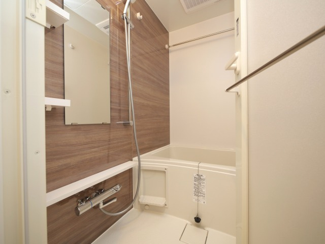 リビオメゾン新大阪の浴室