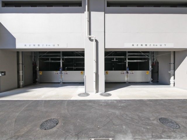 リビオメゾン新大阪の駐車場