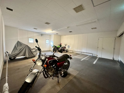 【駐車場】 | ジオ彩都プレミアムテラス