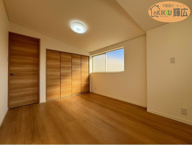 【寝室】 | 姫路市城東町　中古戸建