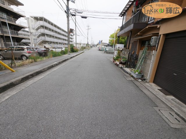 【前面道路含む現地写真】 | 姫路市城東町　中古戸建
