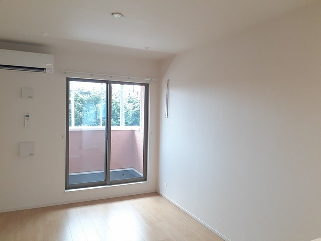 カーサ・マロンの居間・リビング|居室・リビング