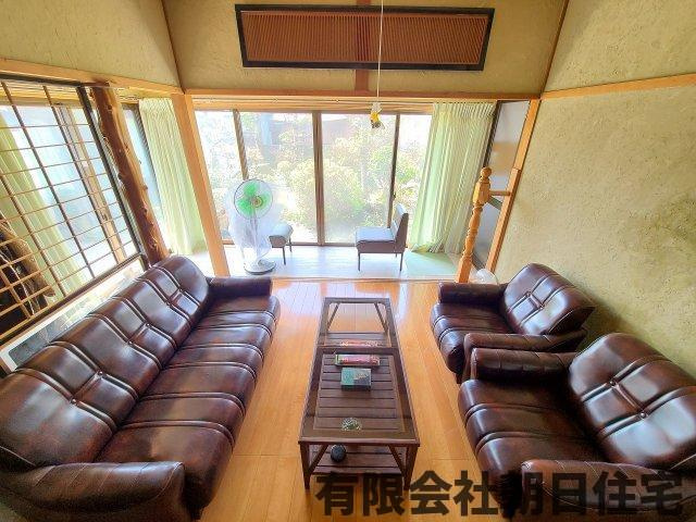 【洋室】 | 八束町遅江中古戸建 | 客間です～