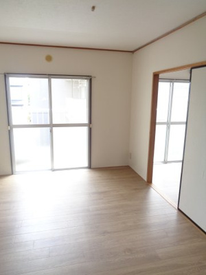 【居間・リビング】 | 西平ハイツ