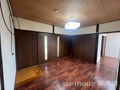 【居間・リビング】 | 田辺町貸家 | ゆったりとした居間です