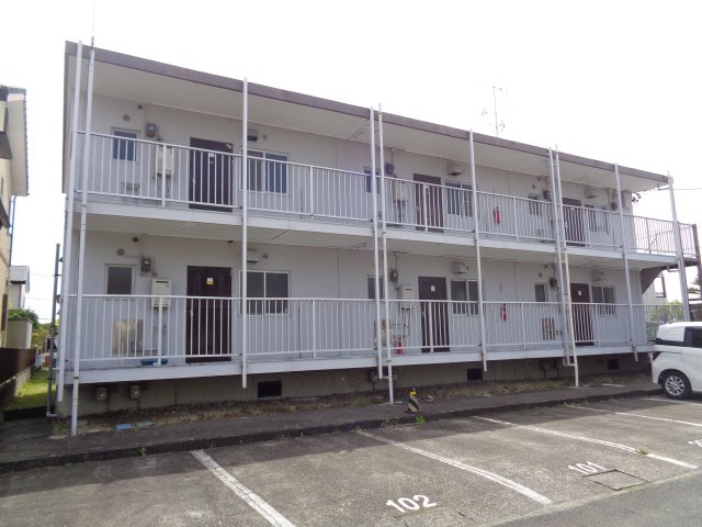 西平ハイツ
