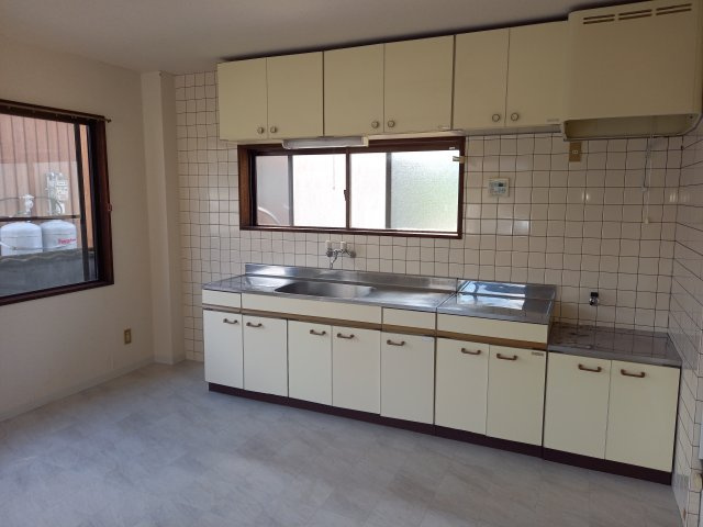 揖斐川町房島のキッチン