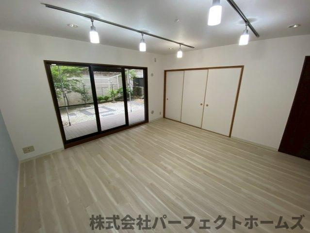 ダイアパレス枚方山田池公園の居間・リビング