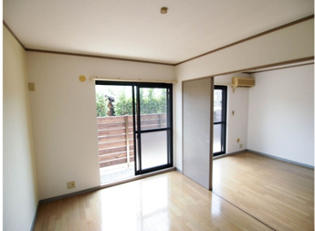 【居間・リビング】