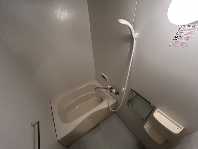 ルマージュ神戸3番館の浴室