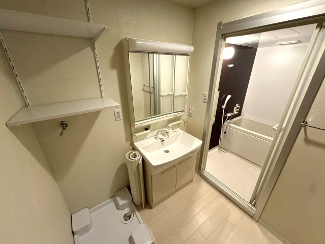 【独立洗面台】 | ソレイユ神足