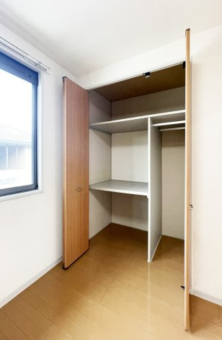 シャーメゾン　ヴァイデ　Ｂ棟の収納