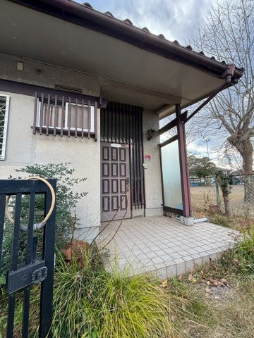 稲敷郡阿見町中央７丁目　中古戸建の玄関