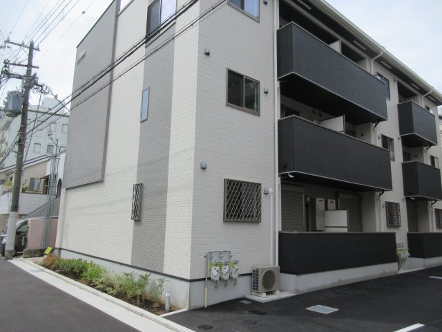 Y’sテラスの外観
