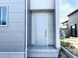 【エントランス】 | 即日のご見学も可能です。お気軽に0476-37-3888までお問合せ下さい。