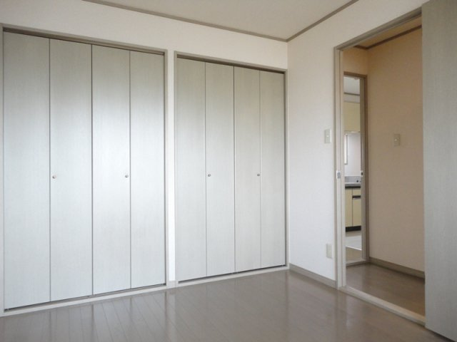 ドムールT’sⅠ【キャッシュバック対象物件】の寝室|寝室にぴったりのお部屋です