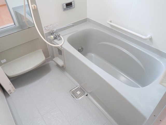 メルベーユＫの浴室