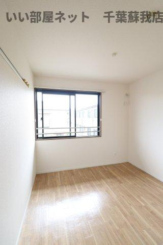 ウィステリアおゆみ野　Ｅの洋室|コンパクトで使いやすい洋室です