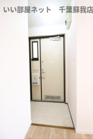 ウィステリアおゆみ野　Ｅの玄関|ゆったりとした玄関です