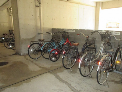 【その他】 | ノルデンハイム淡路 | 建物内の自転車置き場です