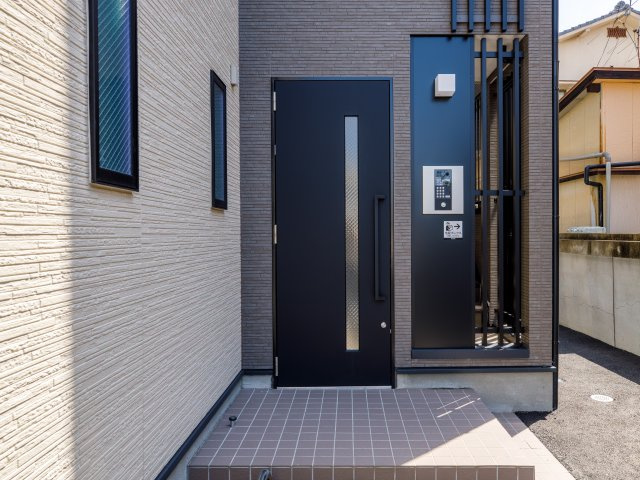 Severine Amagiのエントランス|エントランスです