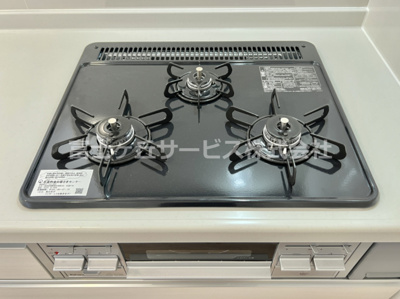 【その他】 | 御殿場市大坂 4期 新築一戸建て 1号棟 | 3口コンロです