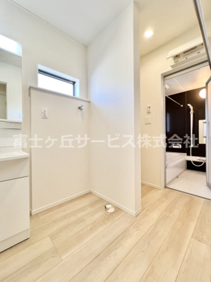 【ランドリースペース】 | 御殿場市大坂 4期 新築一戸建て 1号棟 | ランドリースペースです