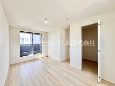 【寝室】 | 御殿場市大坂 4期 新築一戸建て 1号棟 | 8帖の寝室です