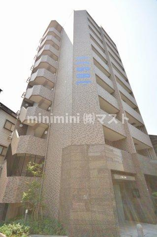 リーガル新福島の外観