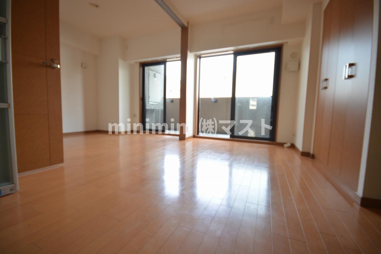 リーガル新福島の居間・リビング