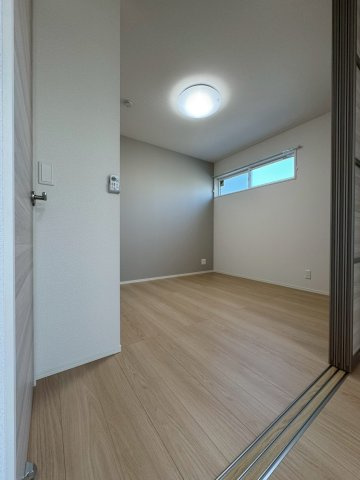 D-Luce黒田-EAST(ディールーチェ)の洋室