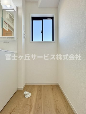 【ランドリースペース】 | 静岡市清水区蒲原 9期 新築一戸建て 3号棟 | 洗濯機置き場です