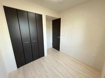 【内装】 | メゾン岩﨑 | 洋室（イメージ）