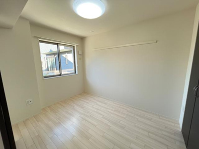 【内装】 | メゾン岩﨑 | 洋室（イメージ）