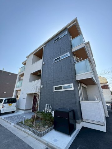 D-Luce黒田-WEST(ディールーチェ)