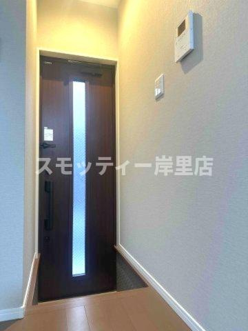 リベルテ橘の玄関