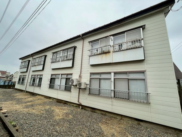 上越市南本町 1棟アパートの外観