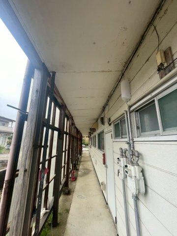 上越市南本町 1棟アパートの外観