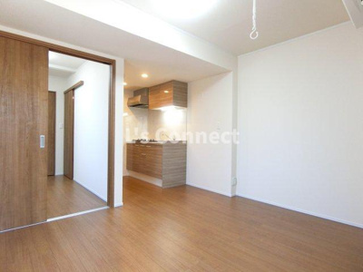 【居間・リビング】 | レジデンス南町 | ８．３帖のＬＤＫ。