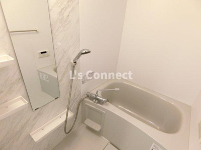 【浴室】 | レジデンス南町 | 追焚き、浴室乾燥付きのお風呂。