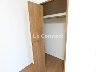 【設備】 | レジデンス南町 | ＬＤＫにもクローゼット付き。