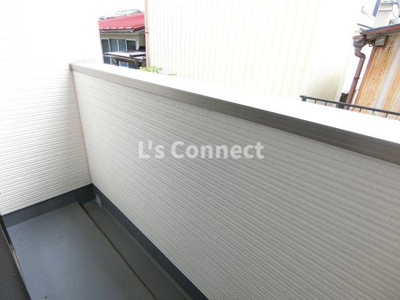 【バルコニー】 | vogue house F | 晴れた日には洗濯物もたくさん干せます。