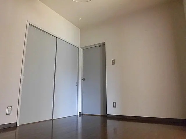 山梨県甲斐市 1棟マンションの収納