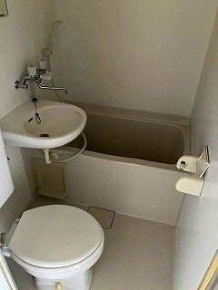 和一コーポの浴室