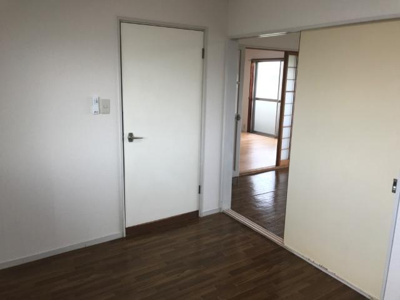 【寝室】 | マーブルパレスⅡ | 寝室