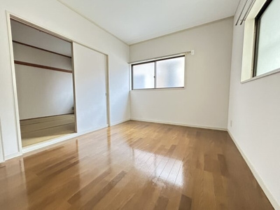 【洋室】 | サンティー大手