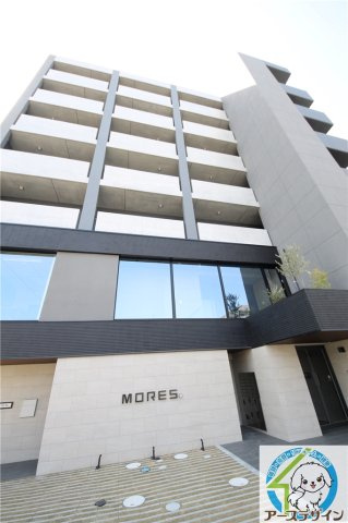 モレス・ヴィラ明石の外観