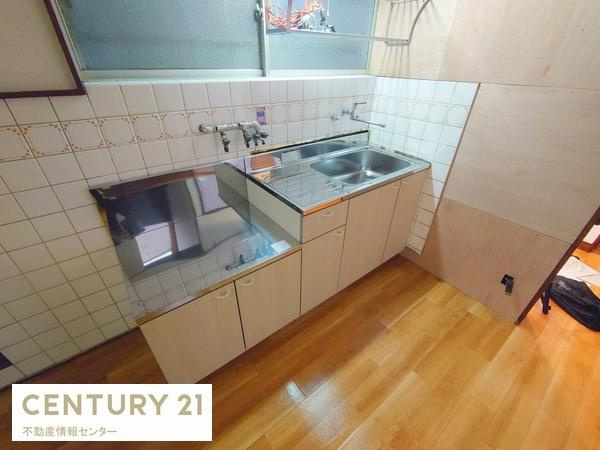 【キッチン】 | 南恩加島５丁目　中古戸建 | 室内改装済