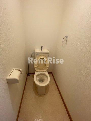 ヴォワール三和B棟の洗面所